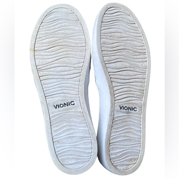 Vionic Splendid snakeskin black tan slip-on supportive casual sneakers size 7 - Picture 7 of 9